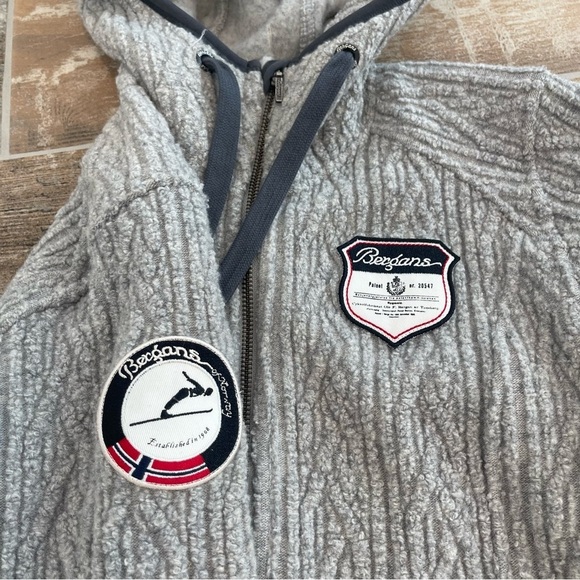 Bergans of Norway Women Grey Hooded Wool Blend Sweater Bergflette Jacket Medium - Picture 7 of 14
